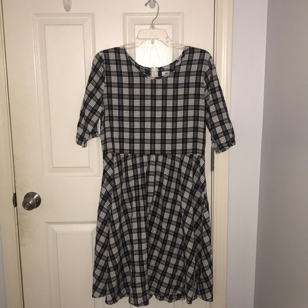 black & white checkered dress
